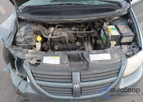 2005 Dodge Grand Caravan Sxt z USA, uszkodzony, nr VIN 2D4GP44L95R299610